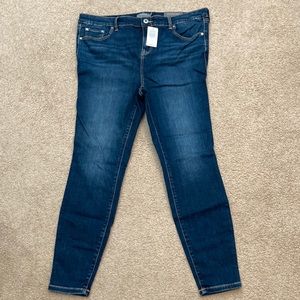 Torrid Midfit Super Skinny, Size 16 Regular, NYT